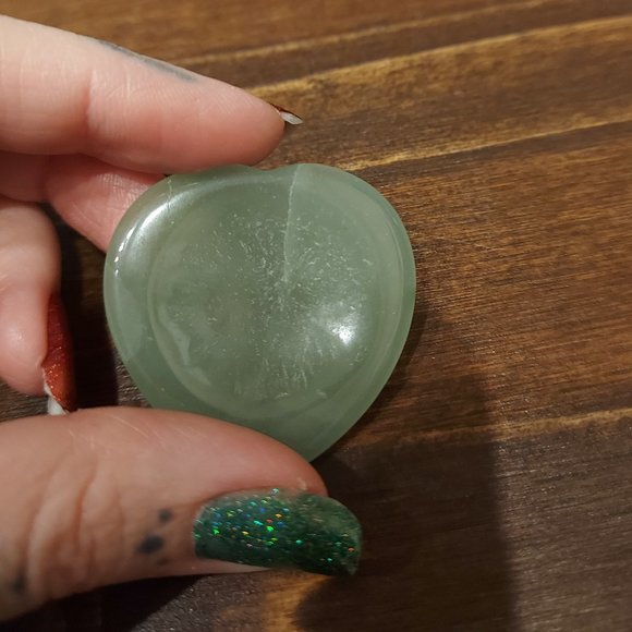 Green Aventurine Heart Shape Worry Stone - Picture 2 of 5